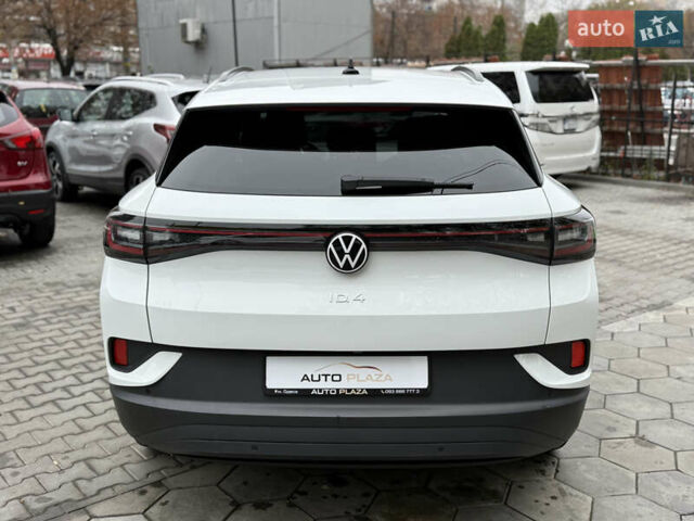 Белый Фольксваген ID.4, объемом двигателя 0 л и пробегом 8 тыс. км за 25900 $, фото 28 на Automoto.ua