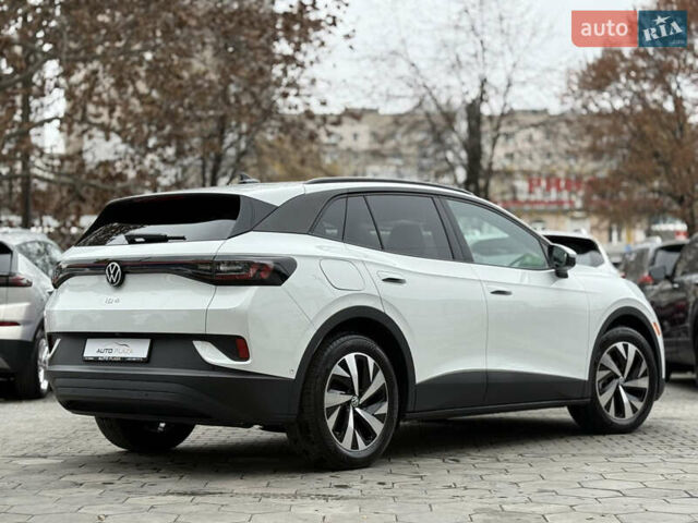 Белый Фольксваген ID.4, объемом двигателя 0 л и пробегом 8 тыс. км за 25900 $, фото 25 на Automoto.ua