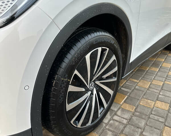 Белый Фольксваген ID.4, объемом двигателя 0 л и пробегом 16 тыс. км за 27500 $, фото 1 на Automoto.ua