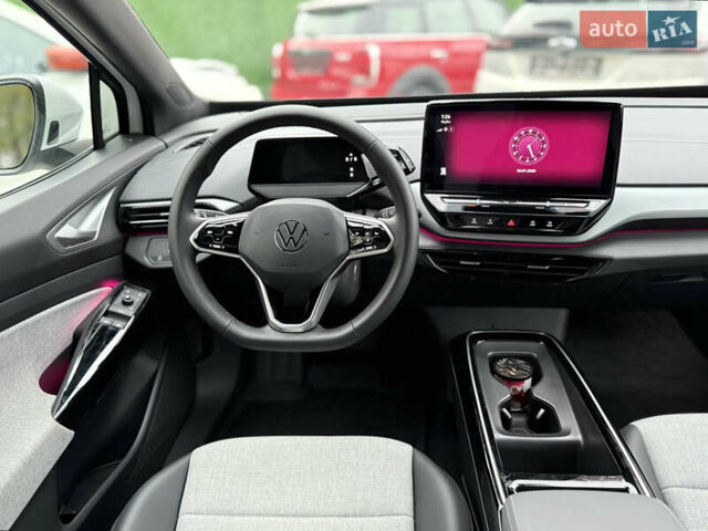 Белый Фольксваген ID.4, объемом двигателя 0 л и пробегом 8 тыс. км за 25900 $, фото 45 на Automoto.ua