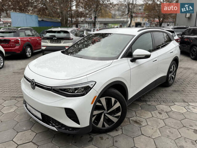 Белый Фольксваген ID.4, объемом двигателя 0 л и пробегом 8 тыс. км за 25900 $, фото 5 на Automoto.ua