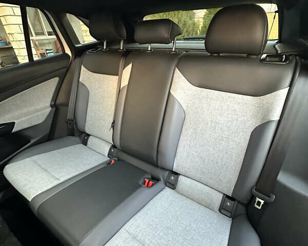 Белый Фольксваген ID.4, объемом двигателя 0 л и пробегом 16 тыс. км за 27500 $, фото 5 на Automoto.ua