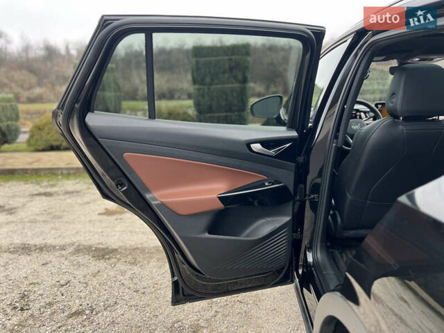 Чорний Фольксваген ID.4, об'ємом двигуна 0 л та пробігом 77 тис. км за 25999 $, фото 37 на Automoto.ua