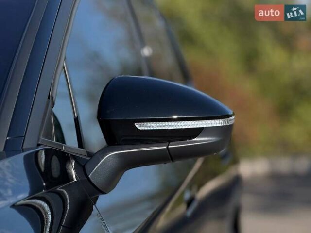 Черный Фольксваген ID.4, объемом двигателя 0 л и пробегом 102 тыс. км за 24800 $, фото 8 на Automoto.ua