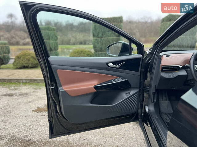 Чорний Фольксваген ID.4, об'ємом двигуна 0 л та пробігом 77 тис. км за 25999 $, фото 27 на Automoto.ua