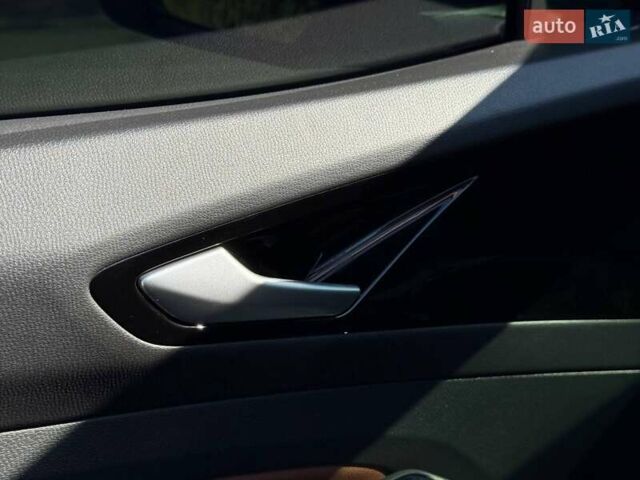 Черный Фольксваген ID.4, объемом двигателя 0 л и пробегом 102 тыс. км за 24800 $, фото 35 на Automoto.ua