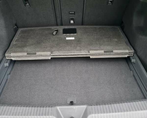 Черный Фольксваген ID.4, объемом двигателя 0 л и пробегом 67 тыс. км за 27600 $, фото 13 на Automoto.ua