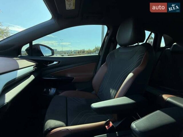 Черный Фольксваген ID.4, объемом двигателя 0 л и пробегом 102 тыс. км за 24800 $, фото 59 на Automoto.ua