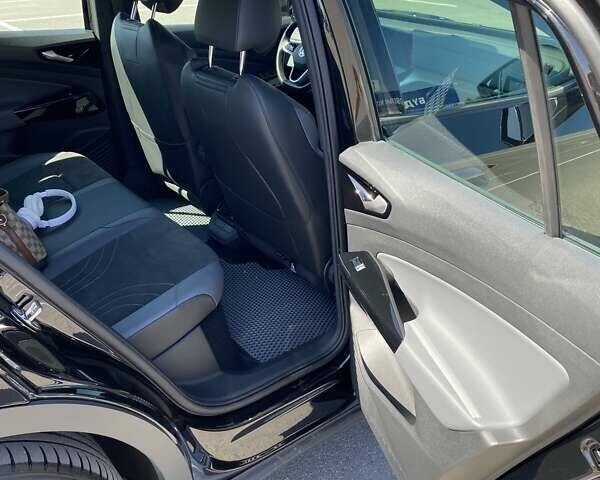 Черный Фольксваген ID.4, объемом двигателя 0 л и пробегом 25 тыс. км за 27000 $, фото 26 на Automoto.ua