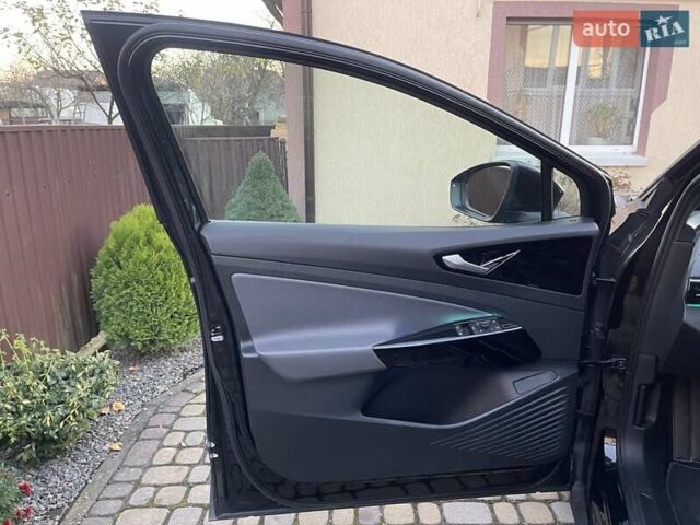 Чорний Фольксваген ID.4, об'ємом двигуна 0 л та пробігом 119 тис. км за 22800 $, фото 17 на Automoto.ua