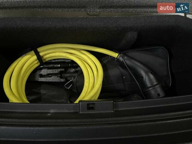 Чорний Фольксваген ID.4, об'ємом двигуна 0 л та пробігом 119 тис. км за 22800 $, фото 37 на Automoto.ua