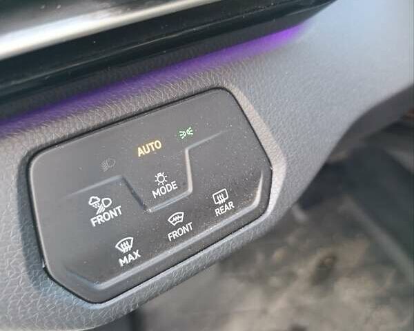 Черный Фольксваген ID.4, объемом двигателя 0 л и пробегом 18 тыс. км за 29000 $, фото 11 на Automoto.ua