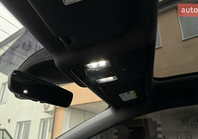 Черный Фольксваген ID.4, объемом двигателя 0 л и пробегом 233 тыс. км за 20200 $, фото 37 на Automoto.ua