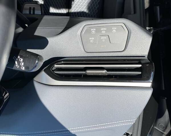 Черный Фольксваген ID.4, объемом двигателя 0 л и пробегом 25 тыс. км за 27000 $, фото 13 на Automoto.ua