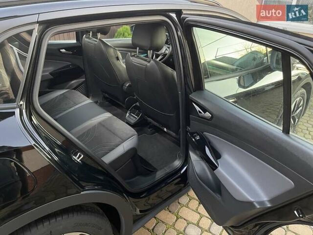 Чорний Фольксваген ID.4, об'ємом двигуна 0 л та пробігом 119 тис. км за 22800 $, фото 38 на Automoto.ua