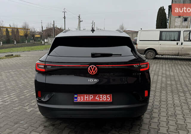 Черный Фольксваген ID.4, объемом двигателя 0 л и пробегом 233 тыс. км за 20200 $, фото 12 на Automoto.ua
