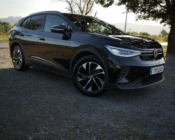 Черный Фольксваген ID.4, объемом двигателя 0 л и пробегом 6 тыс. км за 32997 $, фото 2 на Automoto.ua