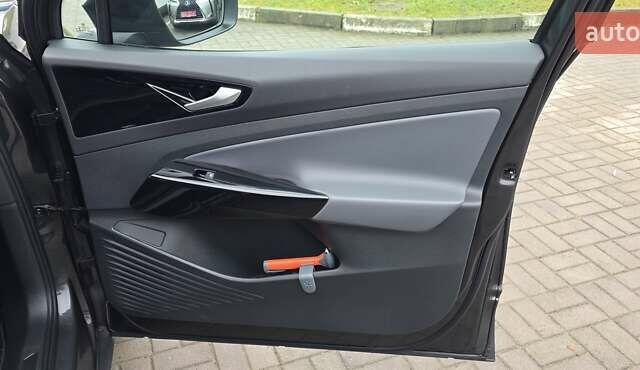 Коричневый Фольксваген ID.4, объемом двигателя 0 л и пробегом 155 тыс. км за 23500 $, фото 60 на Automoto.ua