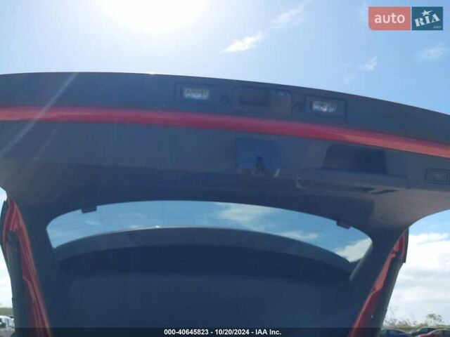 Червоний Фольксваген ID.4, об'ємом двигуна 0 л та пробігом 20 тис. км за 18500 $, фото 9 на Automoto.ua