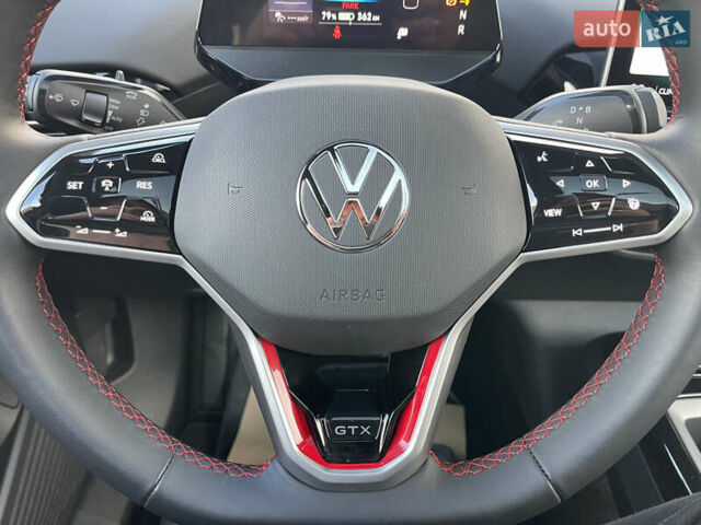 Красный Фольксваген ID.4, объемом двигателя 0 л и пробегом 2 тыс. км за 33607 $, фото 32 на Automoto.ua