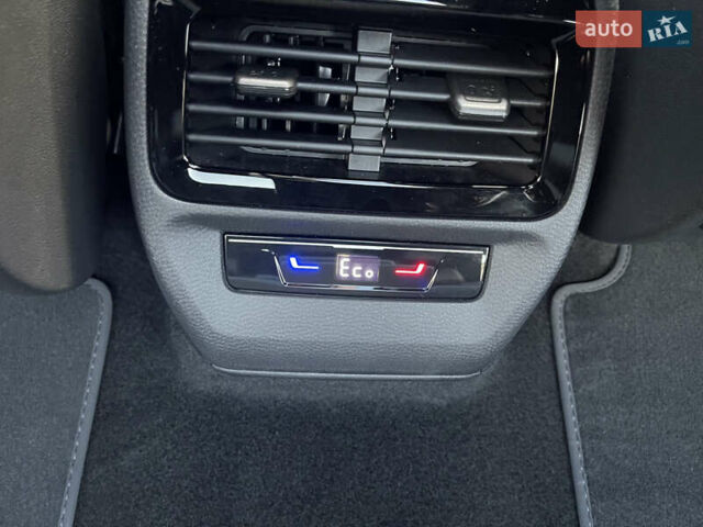 Красный Фольксваген ID.4, объемом двигателя 0 л и пробегом 2 тыс. км за 33607 $, фото 43 на Automoto.ua