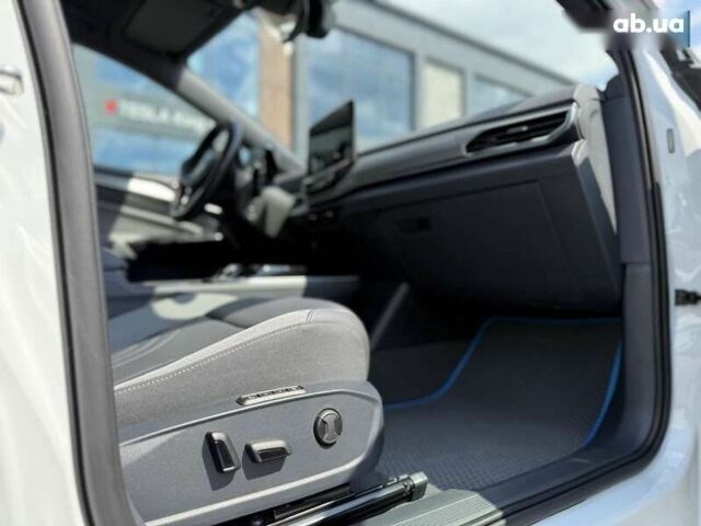 Фольксваген ID.4, объемом двигателя 0 л и пробегом 114 тыс. км за 22400 $, фото 21 на Automoto.ua