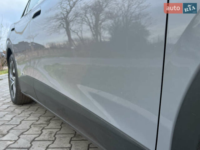 Фольксваген ID.4, об'ємом двигуна 0 л та пробігом 225 тис. км за 20500 $, фото 23 на Automoto.ua