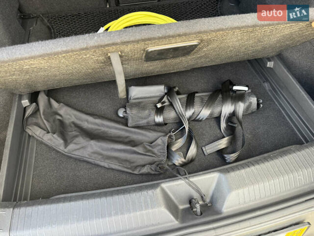 Фольксваген ID.4, объемом двигателя 0 л и пробегом 61 тыс. км за 27200 $, фото 32 на Automoto.ua