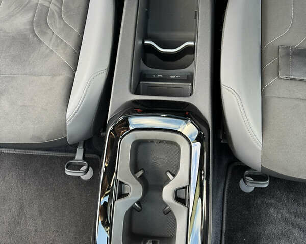 Фольксваген ID.4, объемом двигателя 0 л и пробегом 61 тыс. км за 27200 $, фото 20 на Automoto.ua