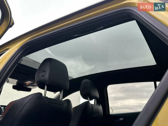 Желтый Фольксваген ID.4, объемом двигателя 0 л и пробегом 147 тыс. км за 24999 $, фото 127 на Automoto.ua