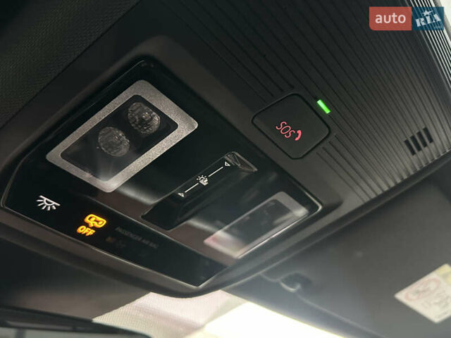 Желтый Фольксваген ID.4, объемом двигателя 0 л и пробегом 147 тыс. км за 24999 $, фото 55 на Automoto.ua