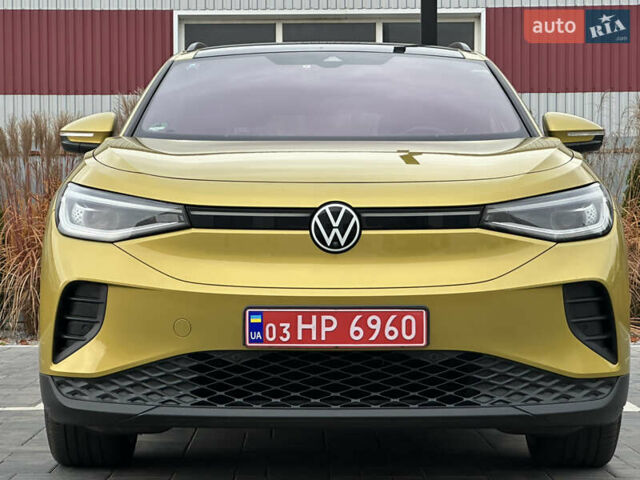 Желтый Фольксваген ID.4, объемом двигателя 0 л и пробегом 147 тыс. км за 24999 $, фото 3 на Automoto.ua
