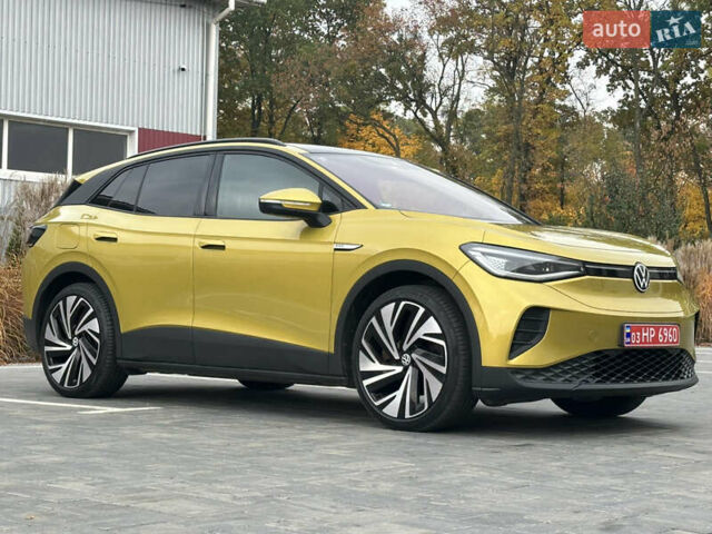 Желтый Фольксваген ID.4, объемом двигателя 0 л и пробегом 147 тыс. км за 24999 $, фото 6 на Automoto.ua