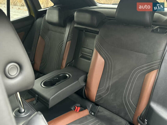 Желтый Фольксваген ID.4, объемом двигателя 0 л и пробегом 147 тыс. км за 24999 $, фото 95 на Automoto.ua