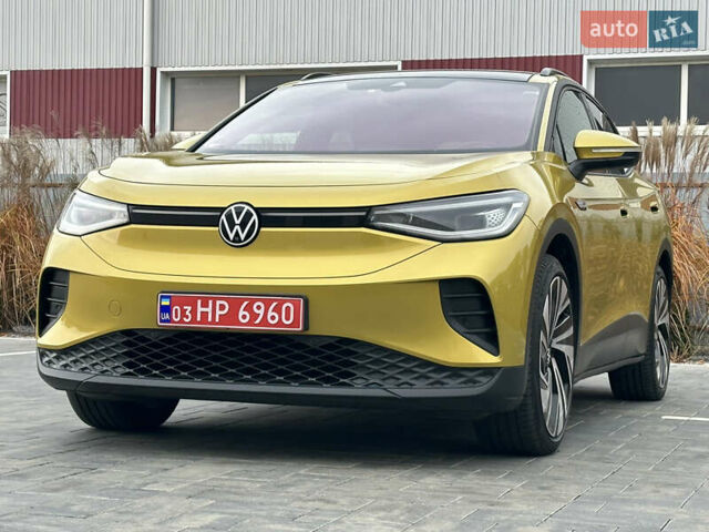 Желтый Фольксваген ID.4, объемом двигателя 0 л и пробегом 147 тыс. км за 24999 $, фото 1 на Automoto.ua