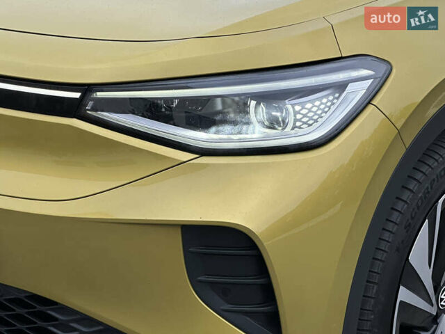 Желтый Фольксваген ID.4, объемом двигателя 0 л и пробегом 147 тыс. км за 24999 $, фото 111 на Automoto.ua