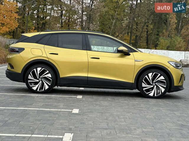 Желтый Фольксваген ID.4, объемом двигателя 0 л и пробегом 147 тыс. км за 24999 $, фото 10 на Automoto.ua