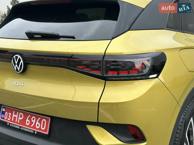 Желтый Фольксваген ID.4, объемом двигателя 0 л и пробегом 147 тыс. км за 24999 $, фото 104 на Automoto.ua