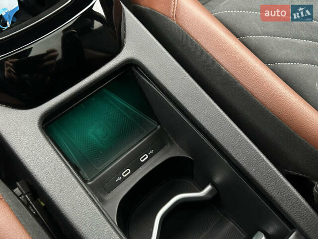 Желтый Фольксваген ID.4, объемом двигателя 0 л и пробегом 147 тыс. км за 24999 $, фото 53 на Automoto.ua