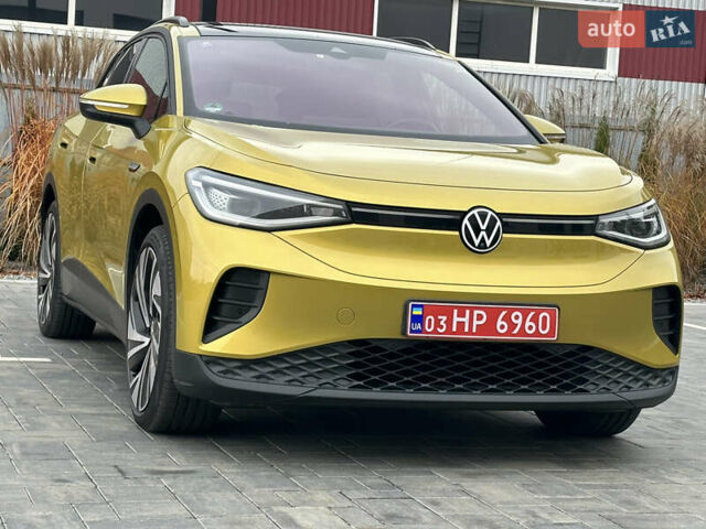 Желтый Фольксваген ID.4, объемом двигателя 0 л и пробегом 147 тыс. км за 24999 $, фото 4 на Automoto.ua