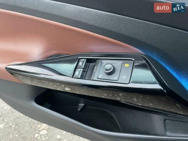 Серый Фольксваген ID.4, объемом двигателя 0 л и пробегом 186 тыс. км за 21888 $, фото 12 на Automoto.ua