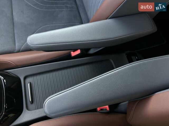 Серый Фольксваген ID.4, объемом двигателя 0 л и пробегом 71 тыс. км за 25119 $, фото 26 на Automoto.ua