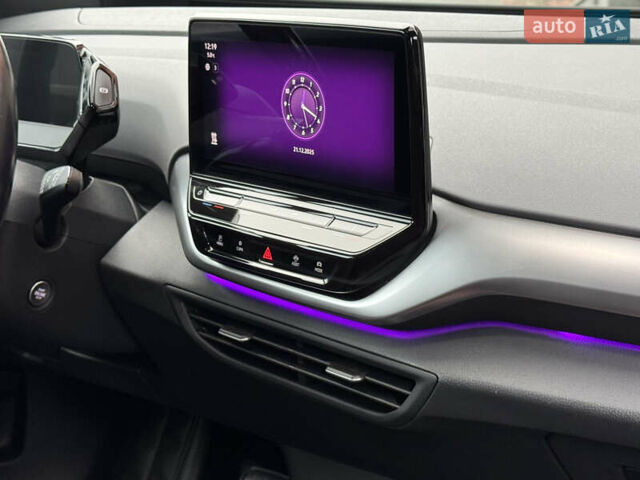 Серый Фольксваген ID.4, объемом двигателя 0 л и пробегом 171 тыс. км за 20950 $, фото 32 на Automoto.ua