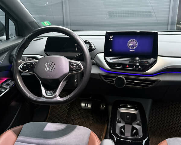 Серый Фольксваген ID.4, объемом двигателя 0 л и пробегом 204 тыс. км за 19300 $, фото 21 на Automoto.ua