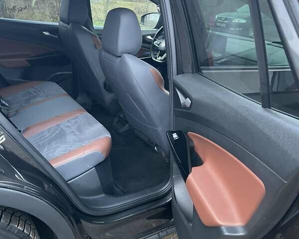 Серый Фольксваген ID.4, объемом двигателя 0 л и пробегом 186 тыс. км за 21888 $, фото 15 на Automoto.ua