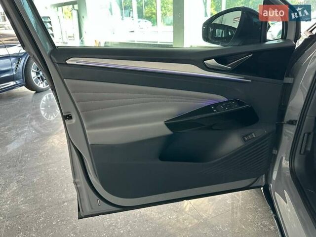 Сірий Фольксваген ID.4, об'ємом двигуна 0 л та пробігом 65 тис. км за 27500 $, фото 12 на Automoto.ua