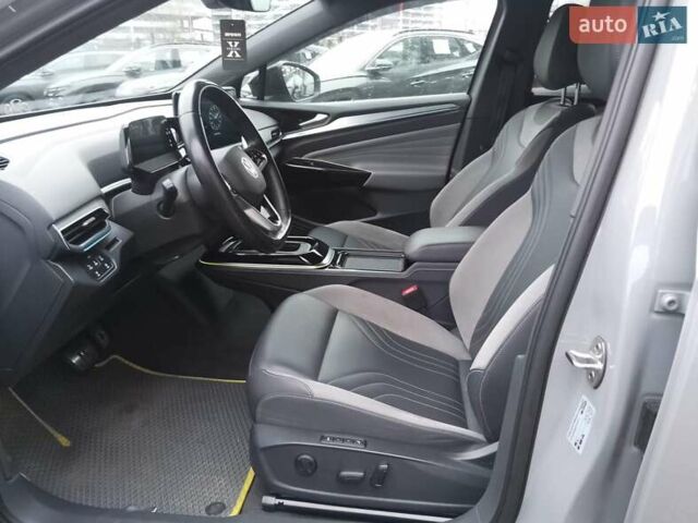 Сірий Фольксваген ID.4, об'ємом двигуна 0 л та пробігом 75 тис. км за 22900 $, фото 22 на Automoto.ua