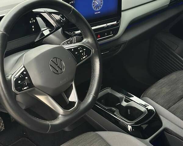 Серый Фольксваген ID.4, объемом двигателя 0 л и пробегом 91 тыс. км за 22100 $, фото 19 на Automoto.ua