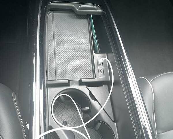 Серый Фольксваген ID.4, объемом двигателя 0 л и пробегом 42 тыс. км за 23000 $, фото 11 на Automoto.ua