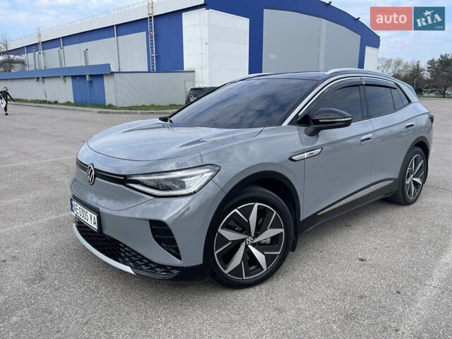 Сірий Фольксваген ID.4, об'ємом двигуна 0 л та пробігом 62 тис. км за 24999 $, фото 2 на Automoto.ua